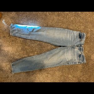 Levi wedgie jeans